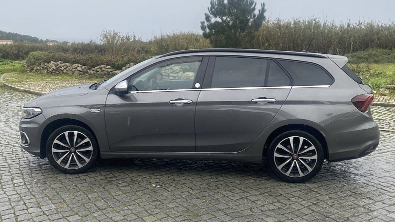 Fiat Tipo 1.3 M-Jet Lounge J17 de 2019