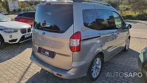 Ford Tourneo Courier 1.5 TDCi Titanium de 2018