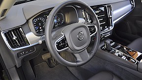 Volvo V90 2.0 T8 Momentum Plus AWD Geartronic de 2020