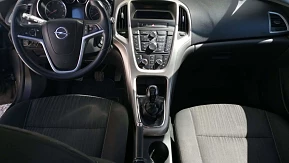 Opel Astra 1.3 CDTi Cosmo S/S de 2011