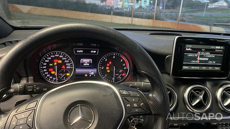 Mercedes-Benz Classe A 160 d Urban Aut. de 2015