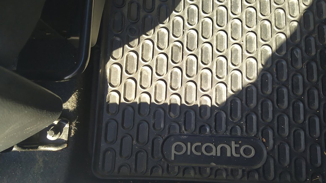 Kia Picanto 1.0 CVVT EX de 2013