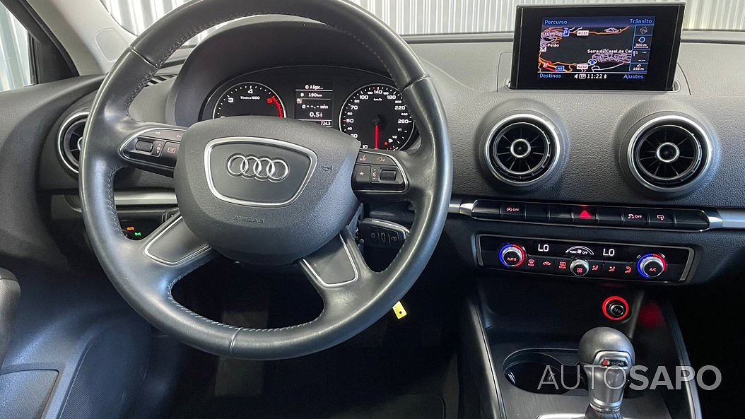 Audi A3 1.6 TDi Advance S tronic de 2014