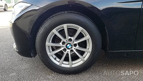 BMW Série 3 318 d Touring Advantage de 2013