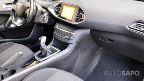 Peugeot 308 1.6 BlueHDi Style de 2017