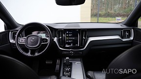 Volvo XC60 2.0 B4 R-Design de 2021