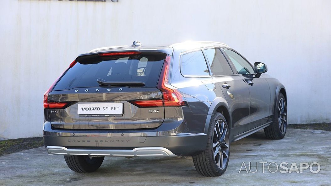 Volvo V90 Cross Country de 2023