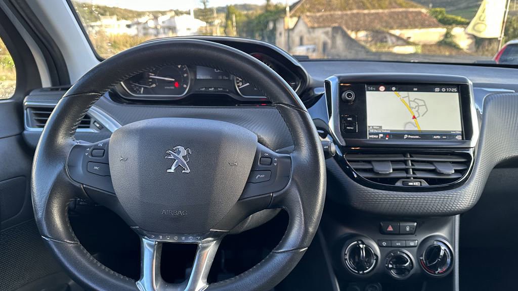 Peugeot 208 1.5 HDI Signature de 2019