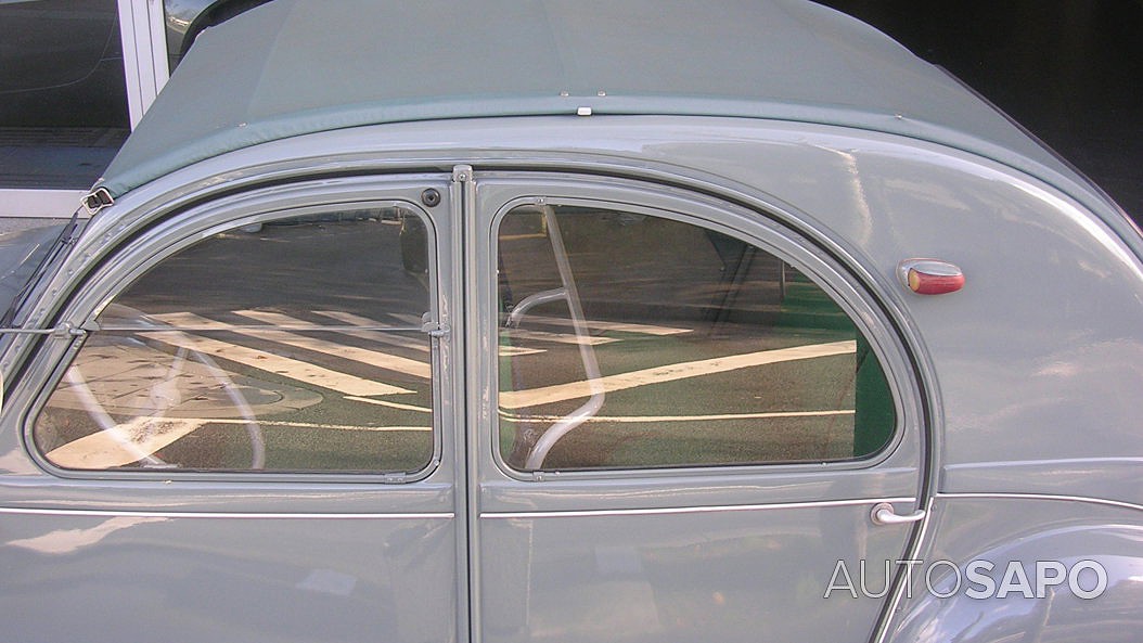 Citroen 2 CV AZ de 1961