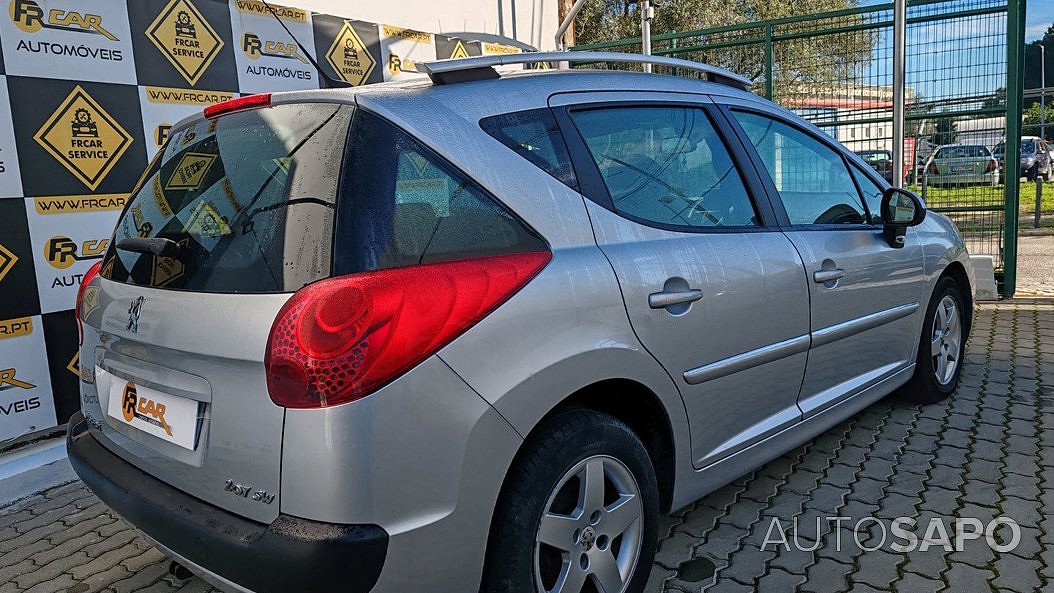 Peugeot 207 1.4 VTi Access de 2011