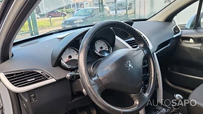 Peugeot 207 1.4 VTi Access de 2011