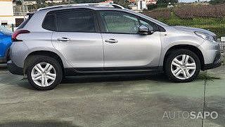 Peugeot 2008 1.6 BlueHDi Style de 2017