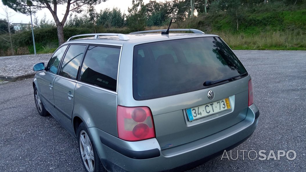 Volkswagen Passat 1.9 TDi Confortline de 2004