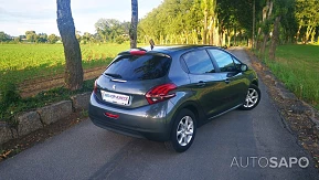 Peugeot 208 1.2 PureTech Style de 2015