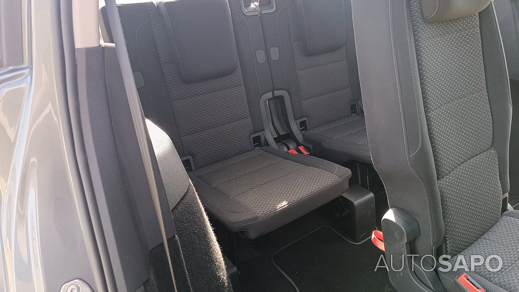 Volkswagen Touran 1.6 TDi BlueMotion Confortline 7L de 2018