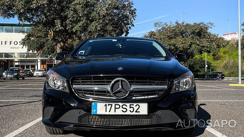 Mercedes-Benz Classe CLA 180 CDi Urban Aut. de 2015