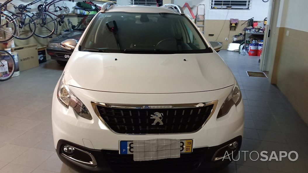 Peugeot 2008 1.2 PureTech Style de 2019