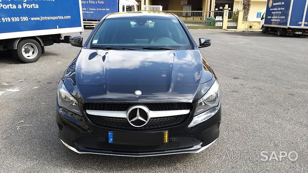 Mercedes-Benz Classe CLA 180 d Urban de 2017