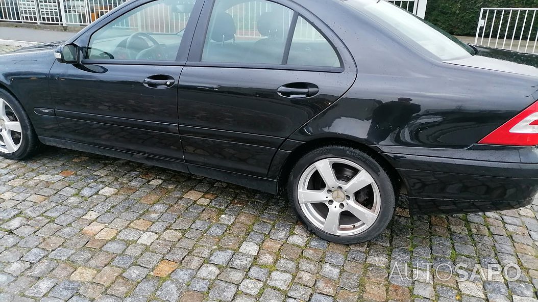 Mercedes-Benz Classe C 200 CDi Classic Aut. de 2005