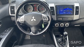 Mitsubishi Outlander 2.0 DI-D Instyle 4WD de 2009