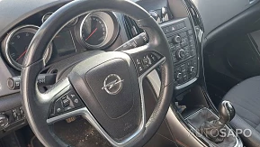 Opel Astra 1.6 CDTi Executive S/S J18 de 2015