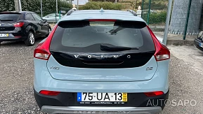 Volvo V40 Cross Country 2.0 D2 Momentum de 2017