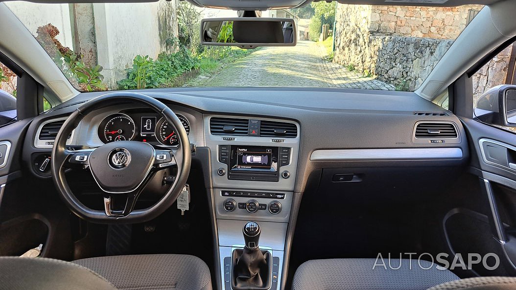Volkswagen Golf 1.6 TDi BlueMotion Confortline de 2015