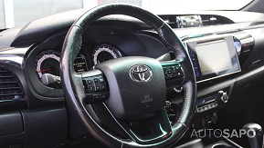 Toyota Hilux 2.4 D-4D 4WD Premium Edition de 2019