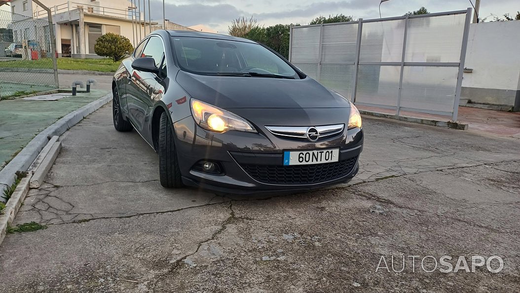 Opel Astra 1.7 CDTi Sport Start/Stop de 2013