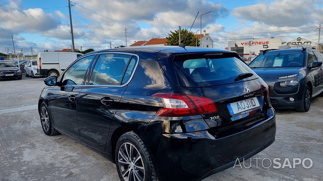 Peugeot 308 de 2014