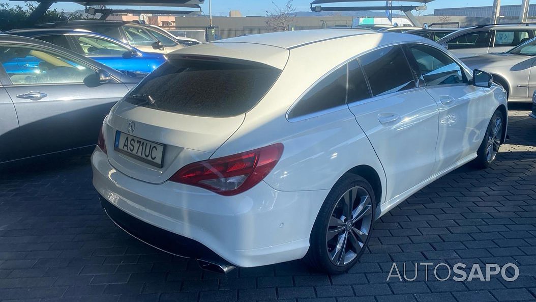 Mercedes-Benz Classe CLA de 2015