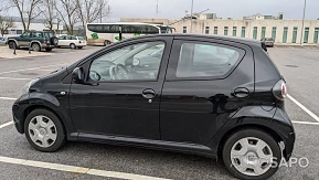 Toyota Aygo 1.0 + AC de 2010