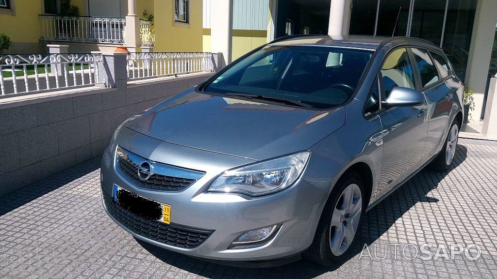 Opel Astra de 2011