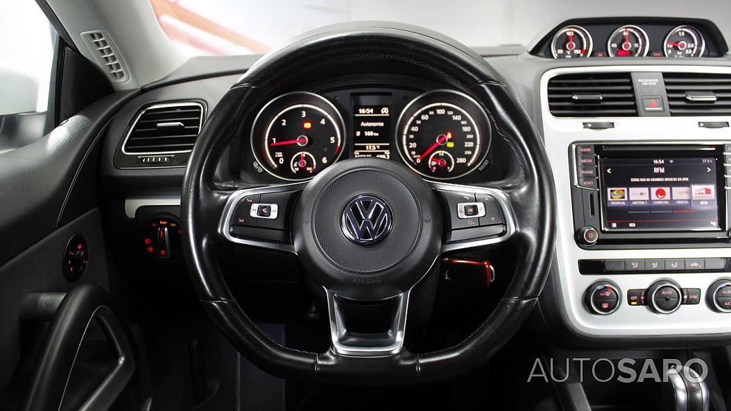 Volkswagen Scirocco 2.0 TDi Sport DSG de 2015