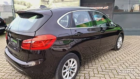 BMW Série 2 Active Tourer 216 d Line Luxury de 2015