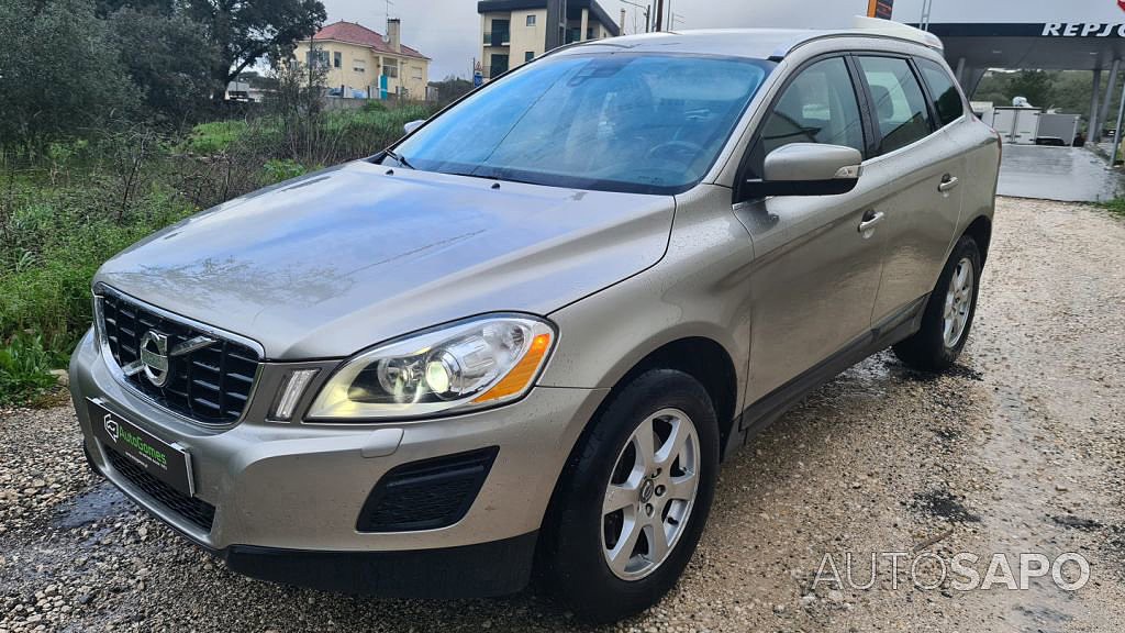 Volvo XC60 2.0 D3 Drive Momentum de 2011