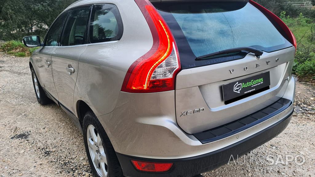 Volvo XC60 2.0 D3 Drive Momentum de 2011