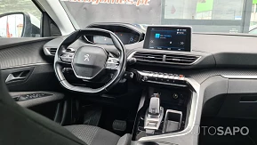 Peugeot 3008 1.2 PureTech Active de 2019