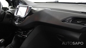 Peugeot 208 de 2014