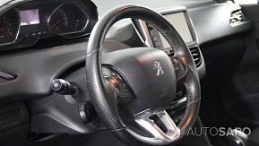 Peugeot 208 de 2014