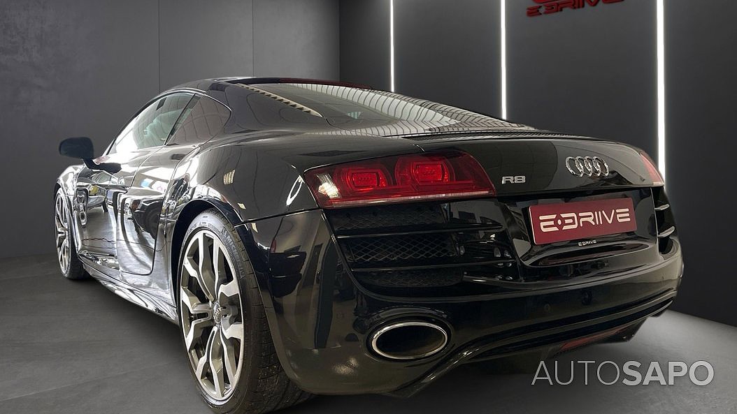 Audi R8 5.2 FSi V10 quattro R tronic de 2013