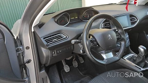 Peugeot 308 1.6 BlueHDi Allure J17 de 2015