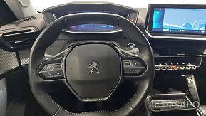 Peugeot 2008 1.2 PureTech Allure de 2020