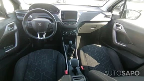 Peugeot 2008 1.2 VTi Active de 2014