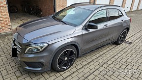 Mercedes-Benz Classe GLA 180 AMG Line de 2017