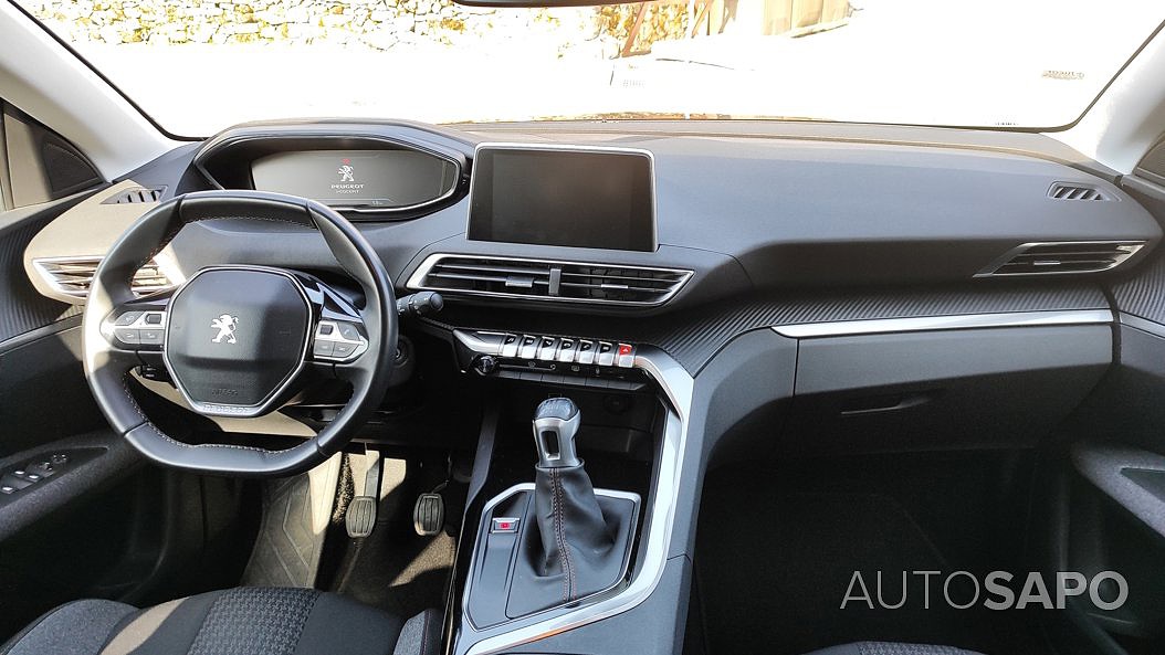 Peugeot 3008 1.5 BlueHDi Active de 2018