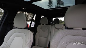 Volvo XC90 2.0 T8 PHEV R-Design AWD de 2021