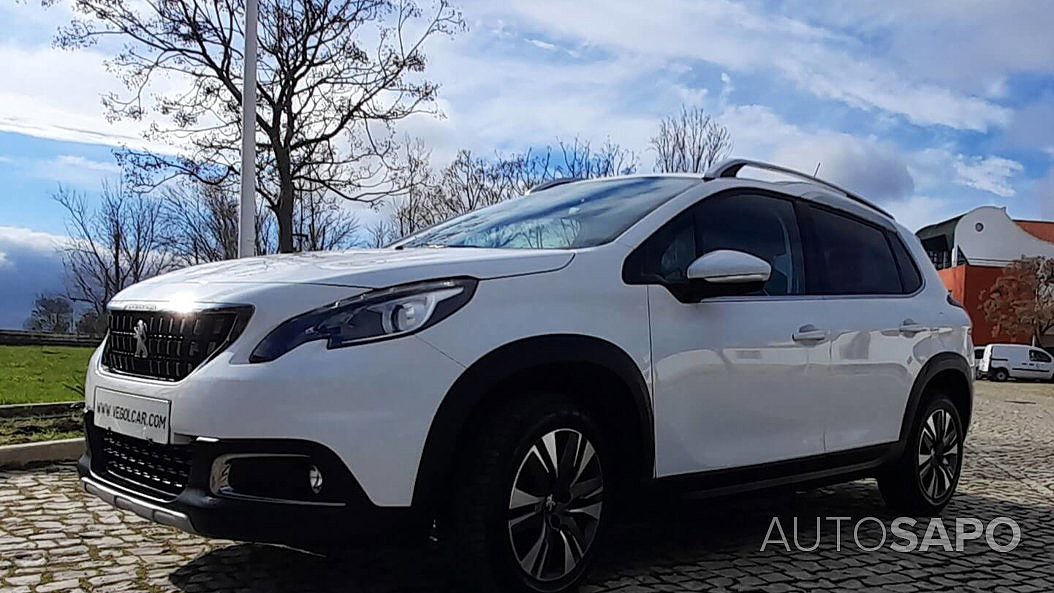 Peugeot 2008 1.2 PureTech Allure de 2016