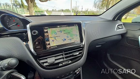 Peugeot 2008 1.2 PureTech Allure de 2016