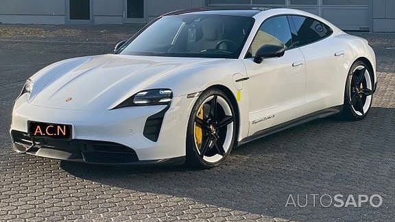 Porsche Taycan Turbo S de 2021